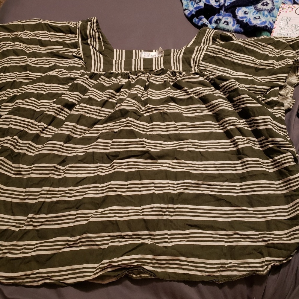Flowy blouse
